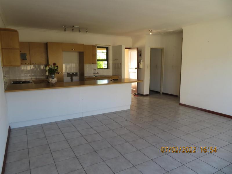 2 Bedroom Property for Sale in Silver Oaks Western Cape